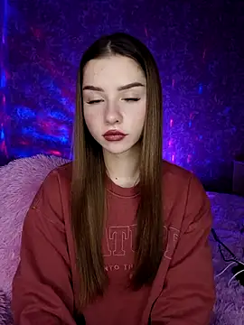 BitterPeach online show from January 17, 2:55 pm