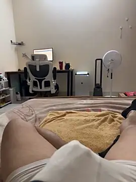 battman4488 online show from December 18, 2:45 pm