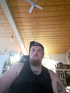 YoursxTruly online show from June 24, 12:59 pm