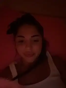 Snapshot of SilkyMira chatting on June 21, 7:38 pm SilkyMira online show from June 21, 7:38 pm