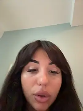 Snapshot of SilkyMira chatting on July 24, 10:24 am SilkyMira online show from July 24, 10:24 am