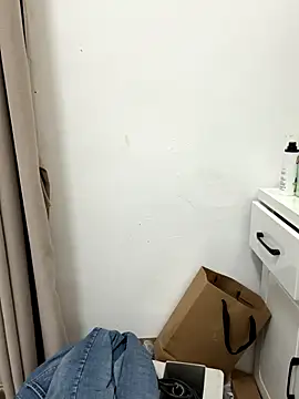 Snapshot of Niuniu1989 chatting on December 16, 9:14 am Niuniu1989 online show from December 16, 9:14 am