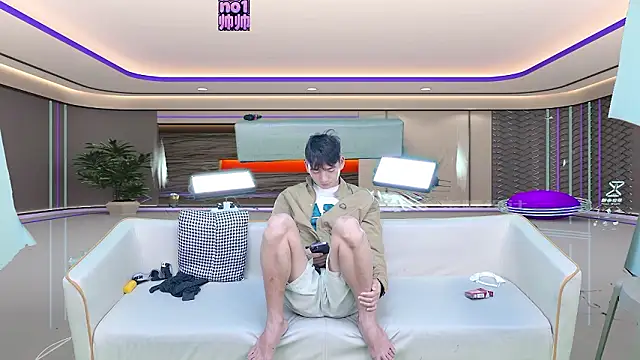 yujiannanpu online show from March 12, 3:45 am