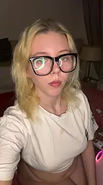 MonaNoire online show from February 18, 9:11 pm