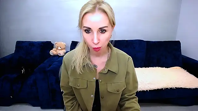 Snapshot of Hanna--Sweet chatting on May 17, 3:19 pm Hanna--Sweet online show from May 17, 3:19 pm