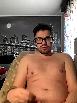 Snapshot of sognatore99 chatting on December 15, 2:10 pm sognatore99 online show from December 15, 2:10 pm