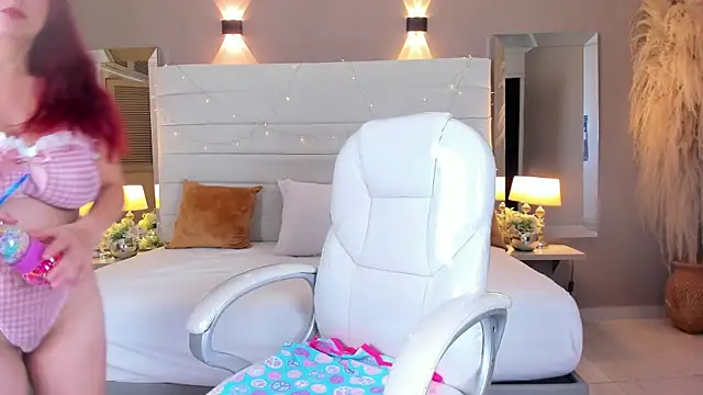 maturexxx  online show from November 12, 7:46 pm