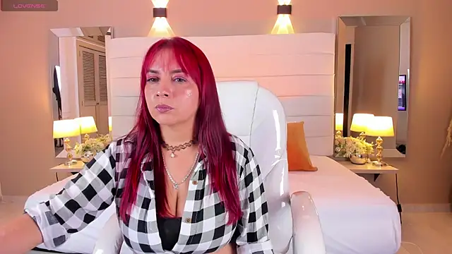 maturexxx  online show from March 4, 7:20 pm