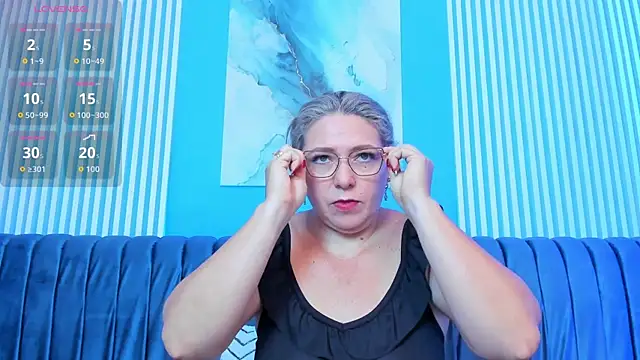 Snapshot of dahianeconnor chatting on May 27, 11:51 am dahianeconnor online show from May 27, 11:51 am