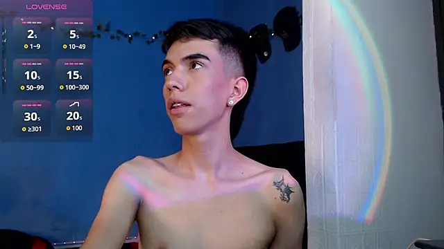Juan Gomezz26 online show from June 20, 11:51 pm