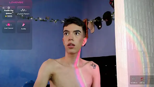 Juan Gomezz26 online show from July 16, 10:16 pm