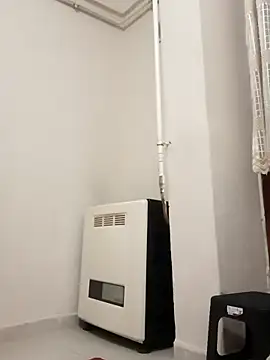 Snapshot of Atwsliiikizilll chatting on January 14, 9:42 pm Atwsliiikizilll online show from January 14, 9:42 pm