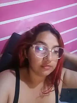 Snapshot of Tiana_27 chatting on May 28, 12:02 pm Tiana 27 online show from May 28, 12:02 pm