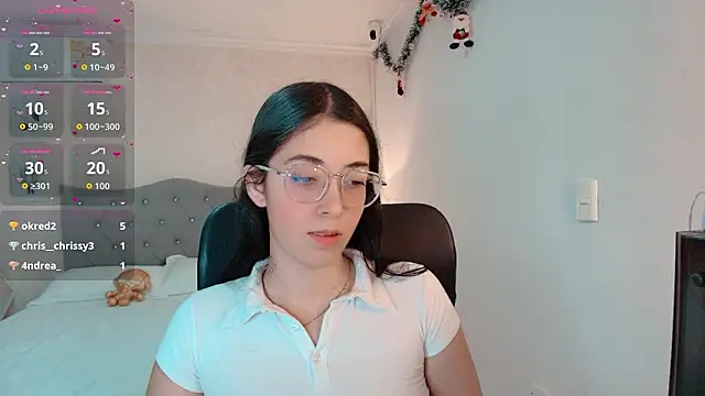 emmalove doll online show from February 13, 11:06 am