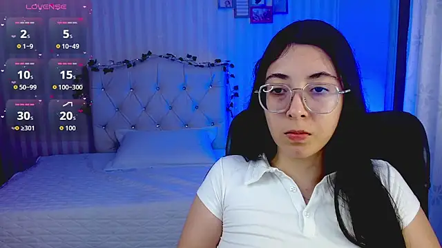 emmalove doll online show from February 25, 9:02 pm