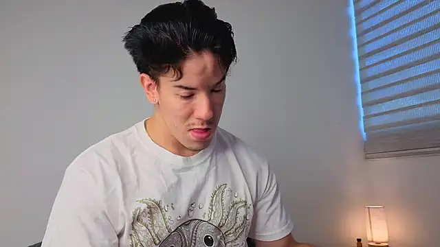 maxxcooper1 online show from January 16, 10:03 pm