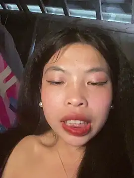 lux-su online show from March 11, 8:09 am