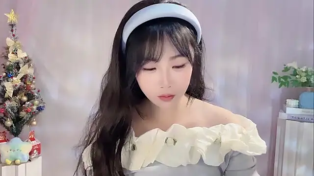 Pinkgirl520 online show from December 19, 7:15 am