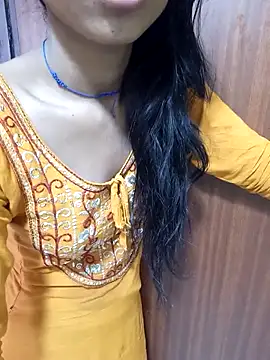 Snapshot of sexy_shital chatting on May 4, 3:13 am sexy shital online show from May 4, 3:13 am