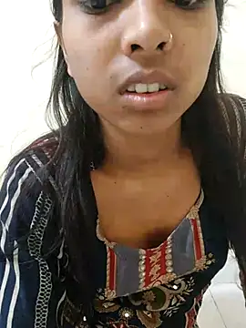 Snapshot of sexy_shital chatting on May 29, 2:42 am sexy shital online show from May 29, 2:42 am