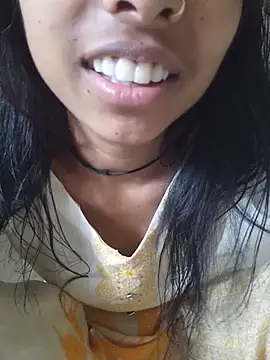 Snapshot of sexy_shital chatting on June 12, 2:54 am sexy shital online show from June 12, 2:54 am