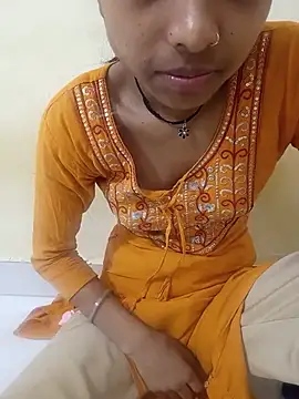 Snapshot of sexy_shital chatting on July 29, 2:53 am sexy shital online show from July 29, 2:53 am