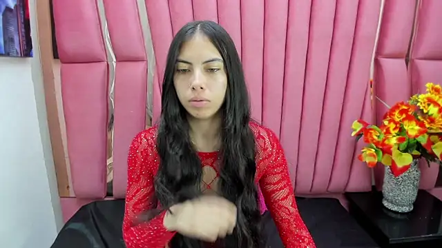 Alana Hotterr online show from February 28, 4:57 am