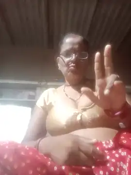 Snapshot of Pinki_rajak chatting on August 5, 4:21 pm Pinki rajak online show from August 5, 4:21 pm