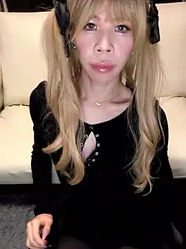 Snapshot of yu_femboy chatting on June 3, 3:06 pm yu femboy online show from June 3, 3:06 pm