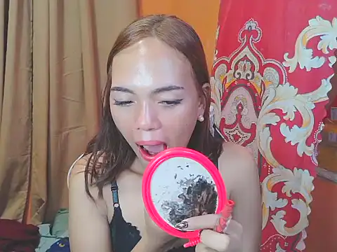 Snapshot of ur_lovelyjessy chatting on May 30, 12:30 am ur lovelyjessy online show from May 30, 12:30 am