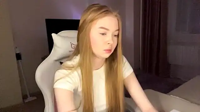 LumiSun online show from March 15, 7:42 pm