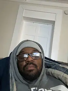 Snapshot of MrUnintentional chatting on March 23, 1:48 pm MrUnintentional online show from March 23, 1:48 pm