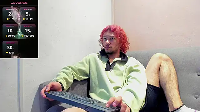 TAYSON SCOTT online show from January 12, 12:54 pm