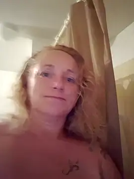 gailbee12 online show from July 1, 5:20 am