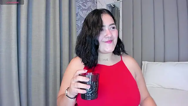 Snapshot of beautifulgirl4u_ chatting on July 21, 11:40 pm beautifulgirl4u online show from July 21, 11:40 pm