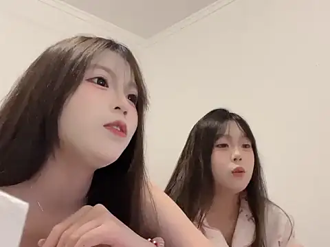 zhouzhou YC online show from December 21, 11:50 am