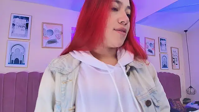 Celestee15  online show from June 11, 11:19 am