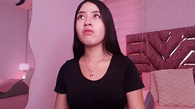 sofia go  online show from June 27, 11:59 am
