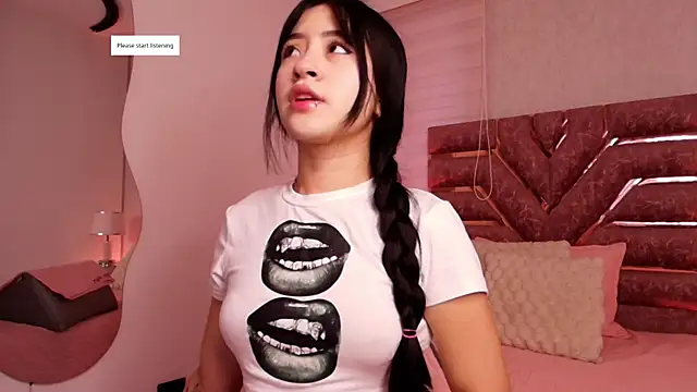 sofia go  online show from July 25, 11:52 am
