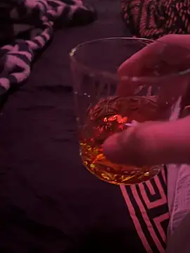 Snapshot of germanydreams25 chatting on January 18, 10:46 pm germanydreams25 online show from January 18, 10:46 pm