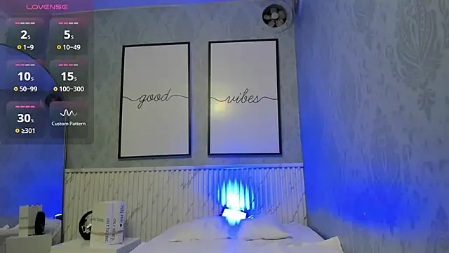 Snapshot of goodgirl22__ chatting on July 16, 11:44 pm goodgirl22 online show from July 16, 11:44 pm