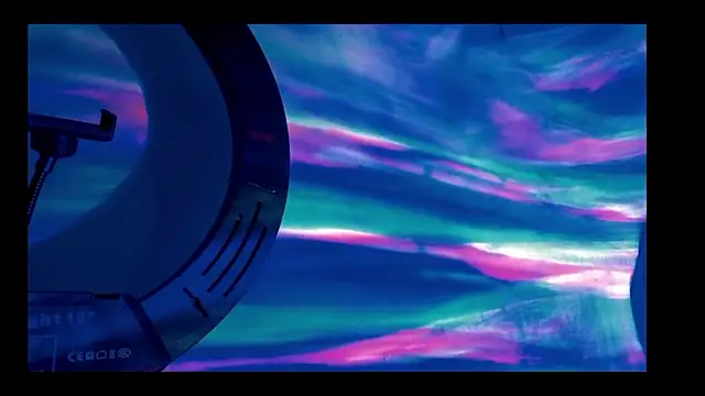 vickvalencia2 online show from February 27, 9:15 pm