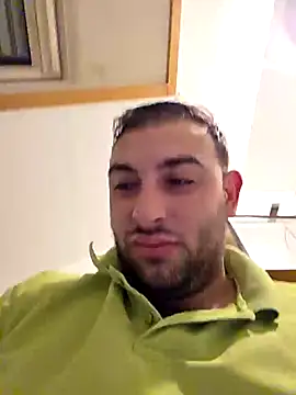 Snapshot of juventus9991 chatting on December 15, 6:17 am juventus9991 online show from December 15, 6:17 am