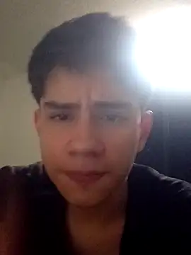 Snapshot of Sink198 chatting on December 14, 7:51 pm Sink198 online show from December 14, 7:51 pm