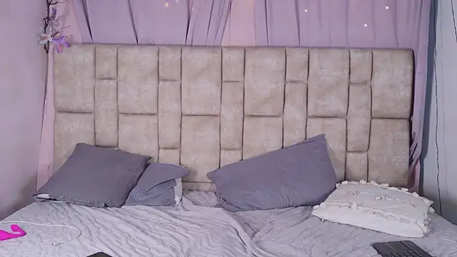 Snapshot of NanyMatrioska chatting on June 16, 10:51 am NanyMatrioska online show from June 16, 10:51 am