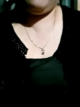 Snapshot of Dianna68 chatting on December 16, 11:37 am Dianna68 online show from December 16, 11:37 am