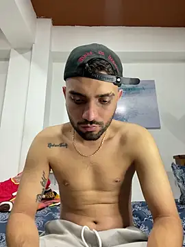 jamess 0 online show from May 1, 1:32 am