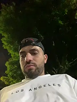 jamess 0 online show from May 15, 2:07 am