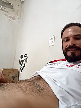 Snapshot of Dionaatanm chatting on December 14, 3:17 pm Dionaatanm online show from December 14, 3:17 pm