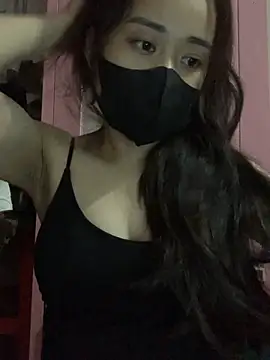Snapshot of NinaBaby22 chatting on May 27, 3:20 pm NinaBaby22 online show from May 27, 3:20 pm